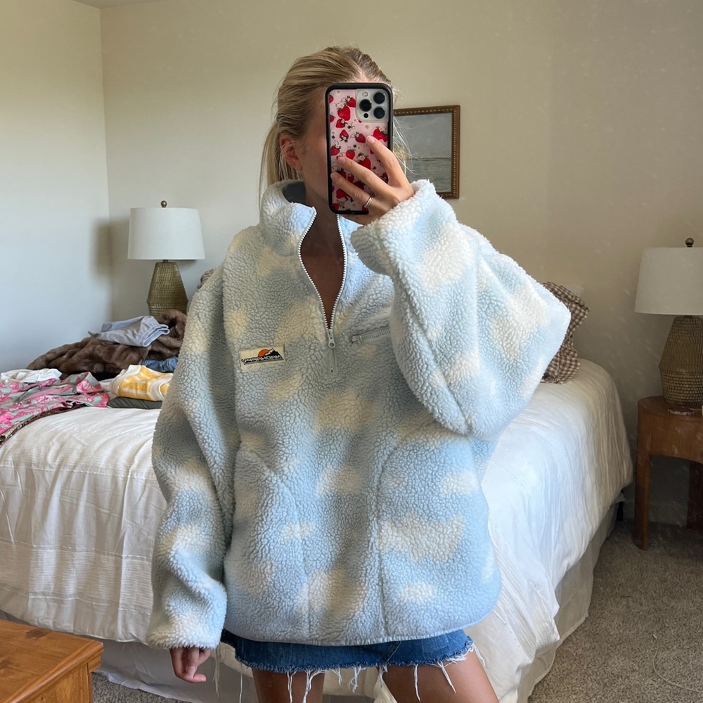 Madhappy blue cloud Sherpa pullover large